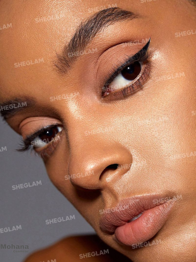 خط چشم استامپ دار شیگلم مدل Get Foxy Eye - Image 6